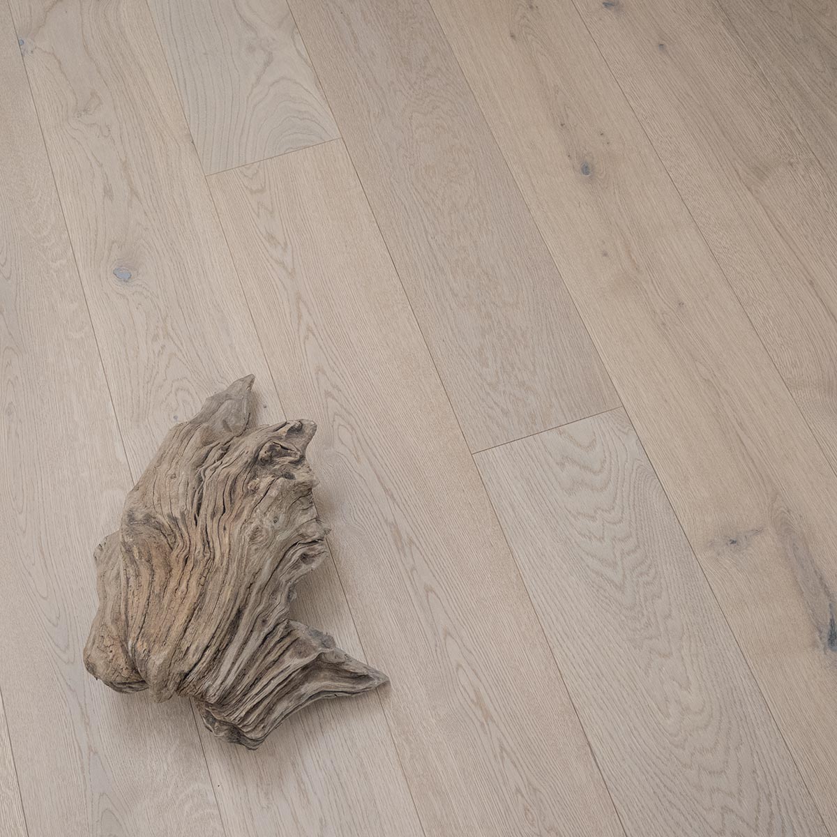 DC204 Shore Drift Oak - Brushed European Rustic Wood Floor