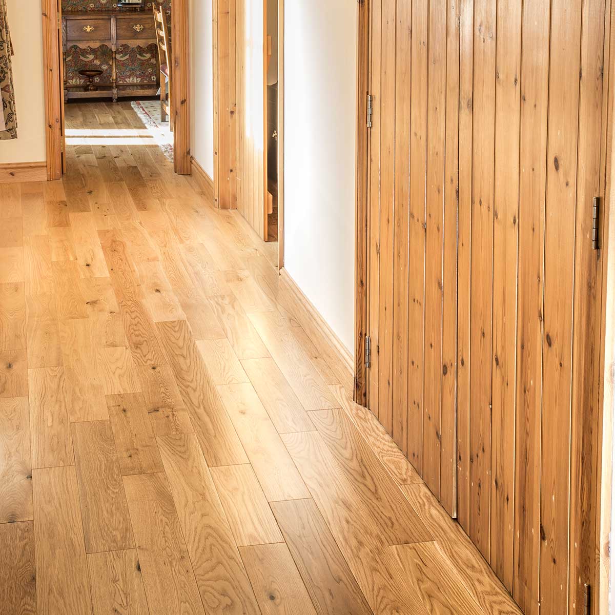 E125 Sunlit Oak - Alpine Collection - V4 Wood Flooring
