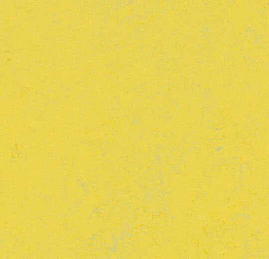 Forbo Marmoleum Decibel Marbled 374135 yellow glow