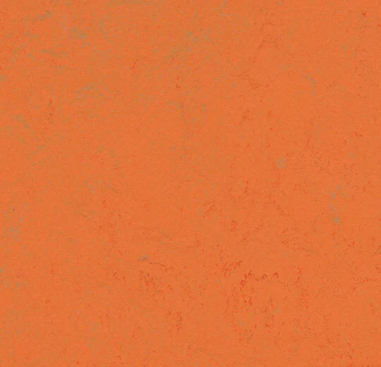 Forbo Marmoleum Decibel Marbled 373835 orange glow