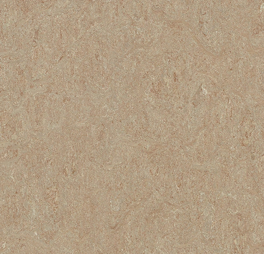 Forbo Marmoleum Terra Marbled 5803 weathered sand