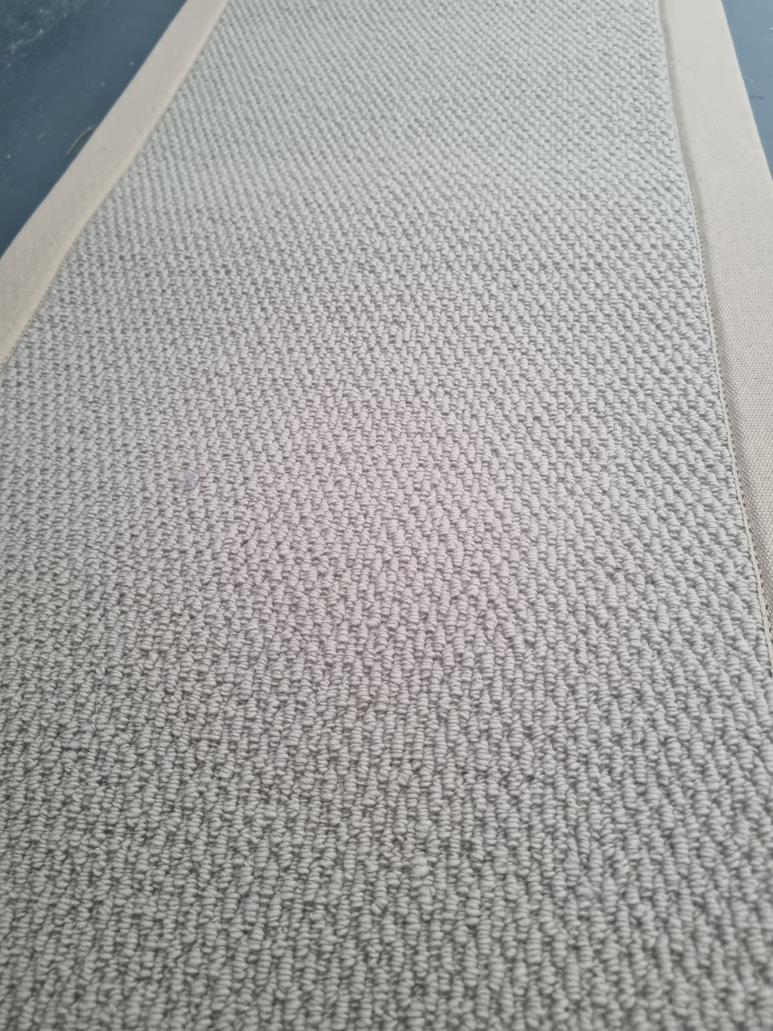 100% wool flat weave beige loop pile rug and floor runner with beige b ...
