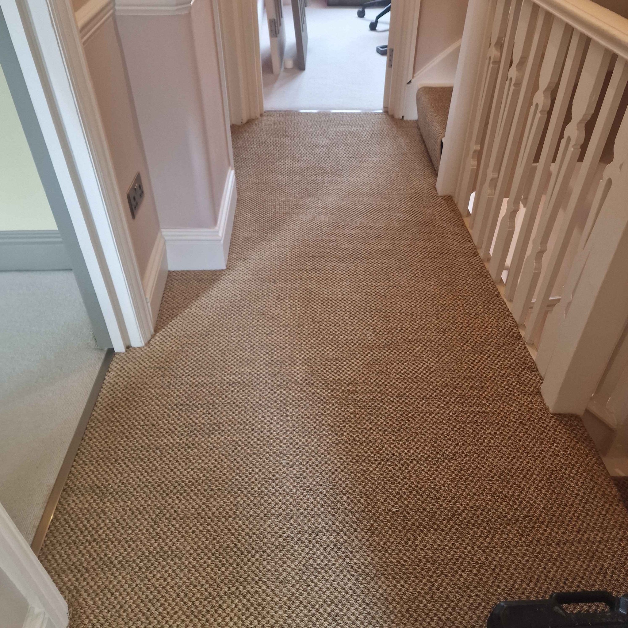 Kersint Cobb Tigers Eye sisal stair runner with whipped edge
