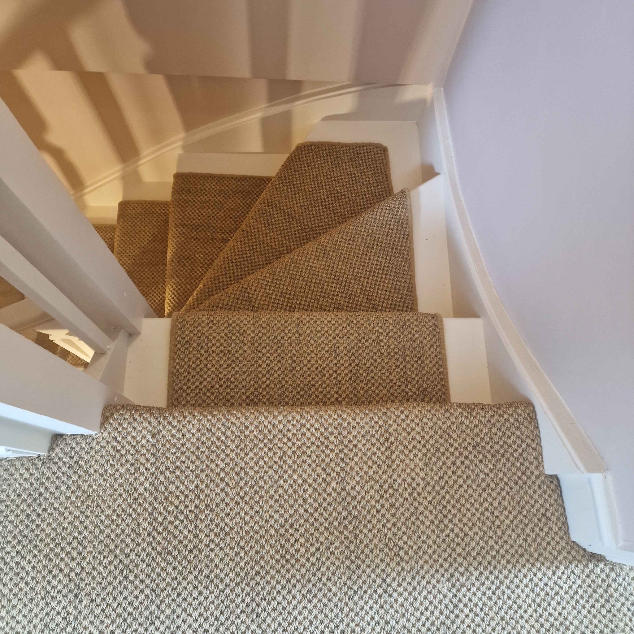 Kersint Cobb Tigers Eye sisal stair runner with whipped edge