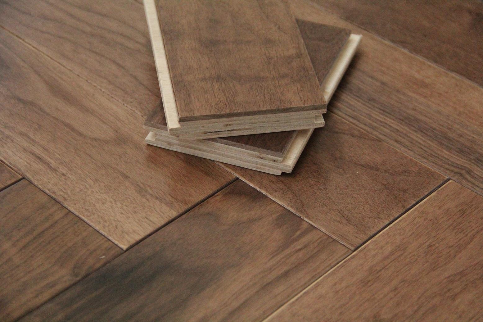 Maxzara H420 UV Lacquered Herringbone Multiply T&G Oak Flooring