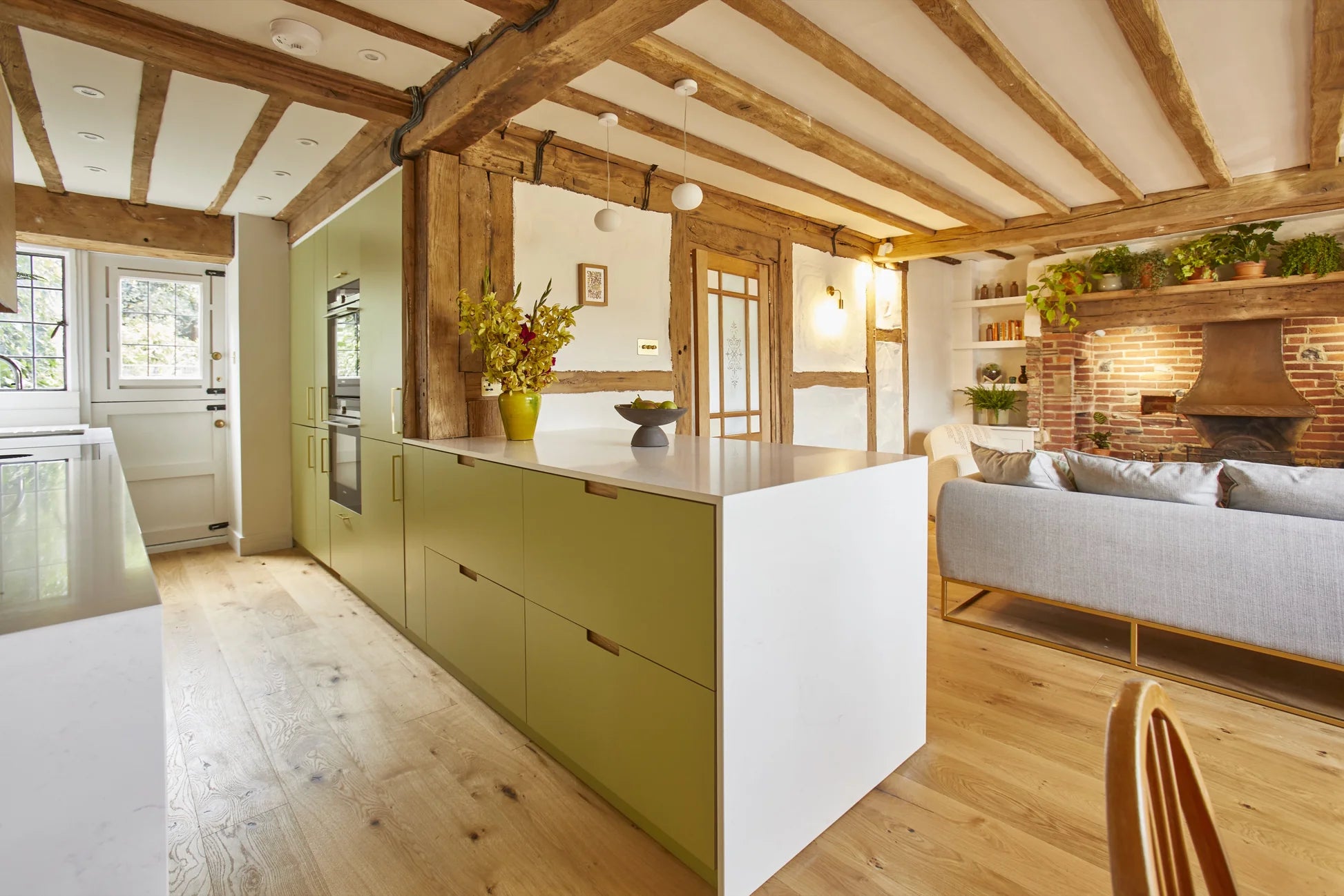 A112  Natural Oak - Real Engineered Rustic Oak Wooden Flooring From V4
