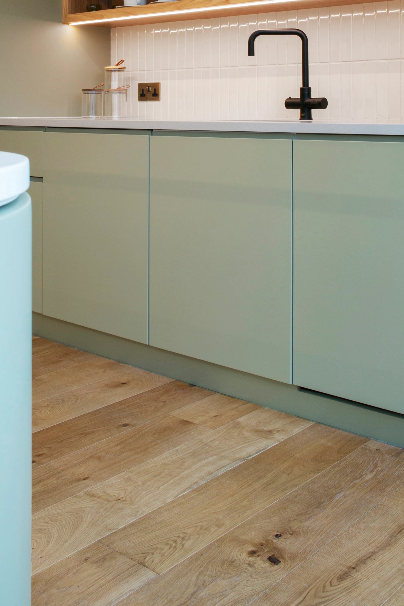 DC201 Smoked Oak - Engineered Wood Floor From V4