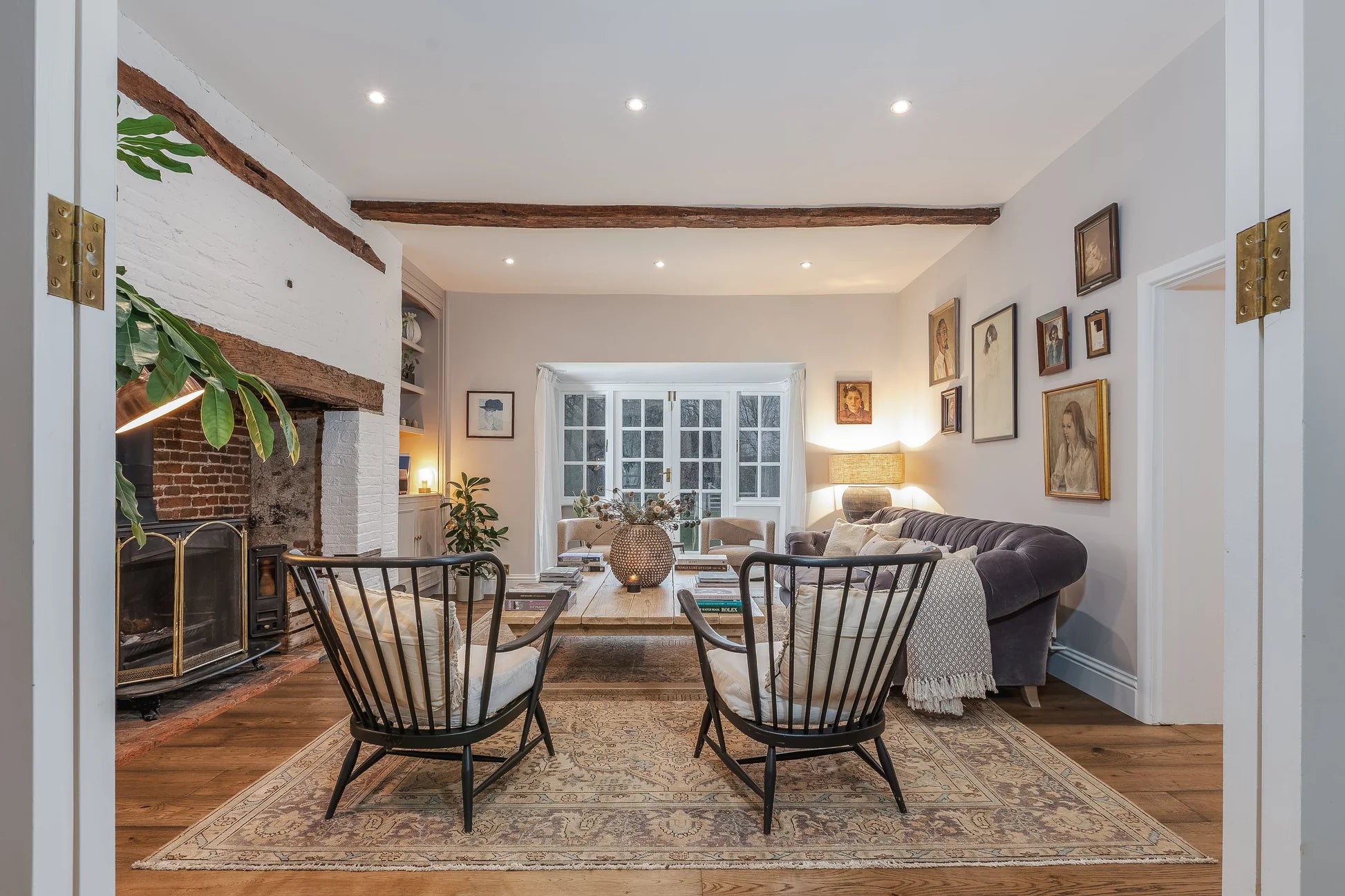 HG101 Kingswood - Brushed & Oiled Rustic Oak Bevelled Wooden Floor