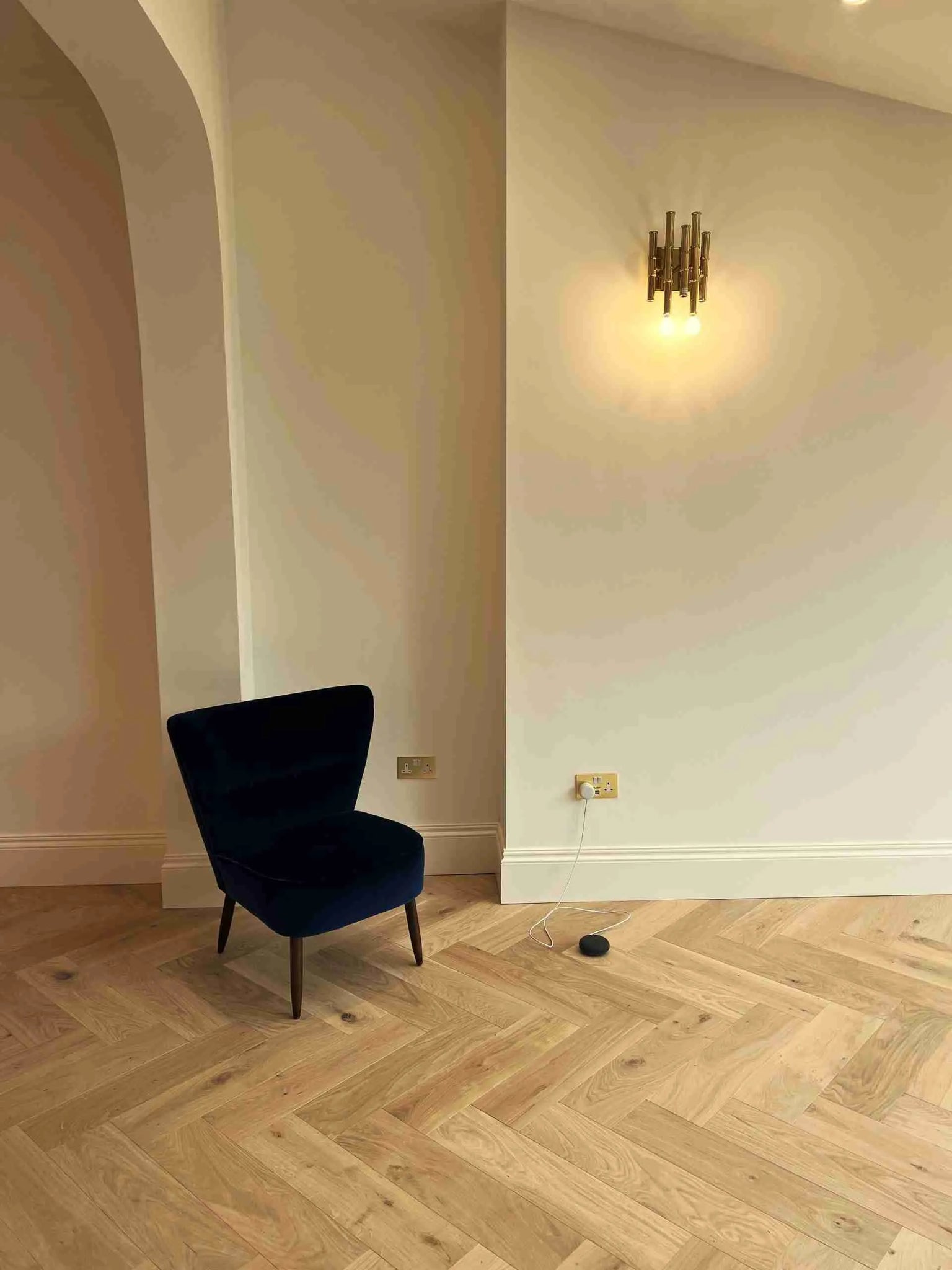 Fenston Carter Wood Flooring Natural Oak Herringbone Brushed & Oiled Flooring