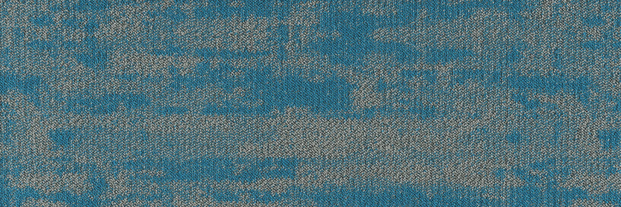 Plusfloor Kaleido Skye carpet tiles for offices 100% Nylon