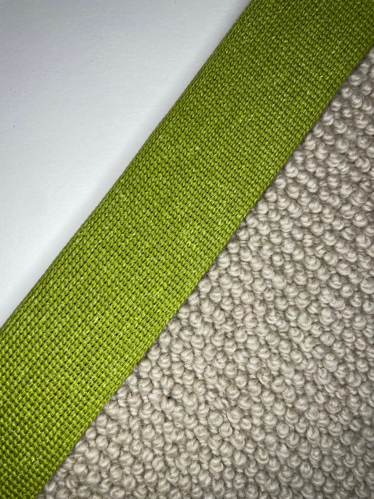 Carpet Edging Plain Border Plain Weave Forrest border tape onto carpet