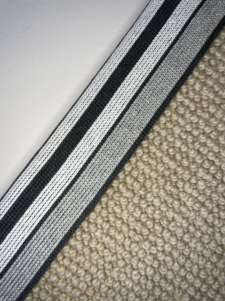 Stripe Hendricks A Border