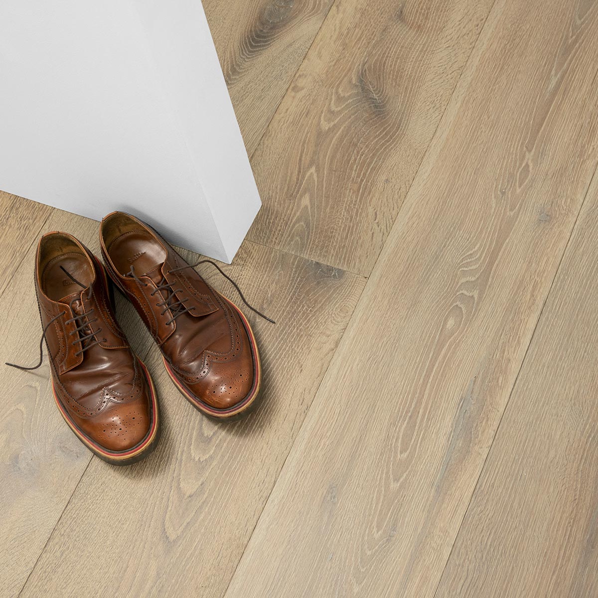 V4 Wood Flooring Seascapes Rhossili