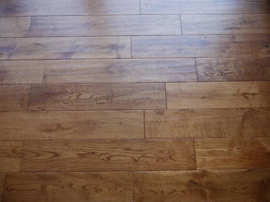 Fenston Carter Wood Flooring Solid Oak Golden Handscraped Matt Lacquered
