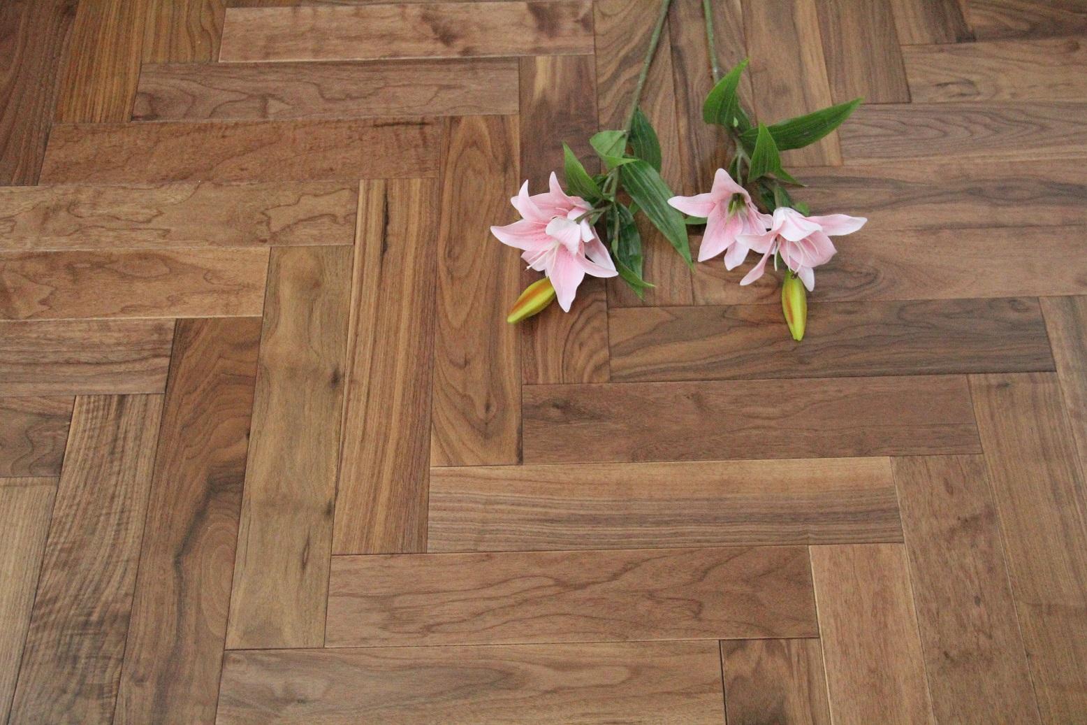 Maxzara H420 UV Lacquered Herringbone Multiply T&G Oak Flooring
