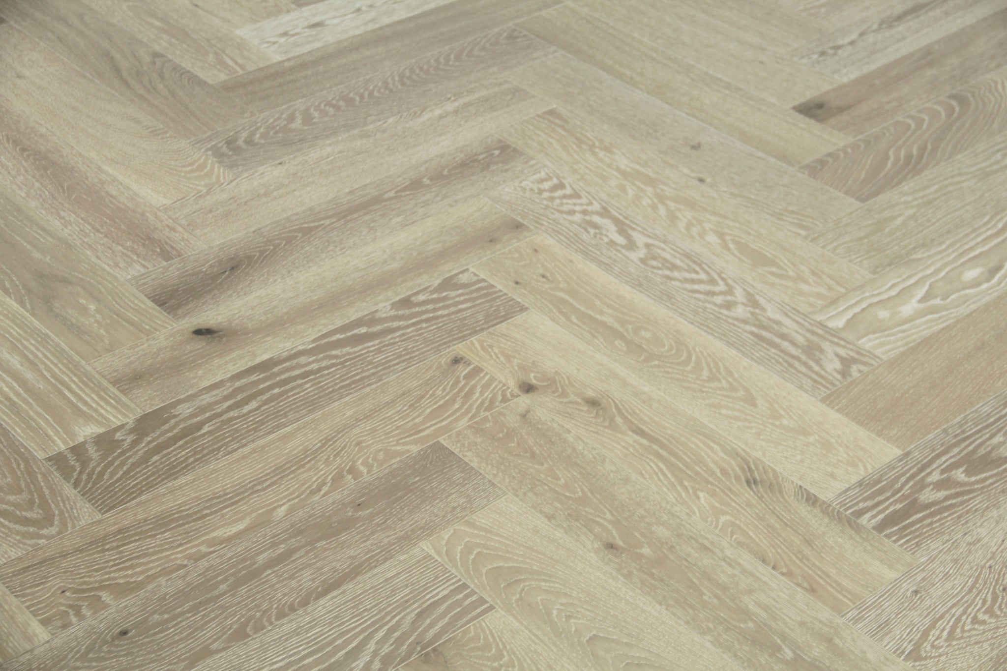 Maxzara H309 Smoked, Brushed White UV Oiled Herringbone Multiply T&G Oak Flooring