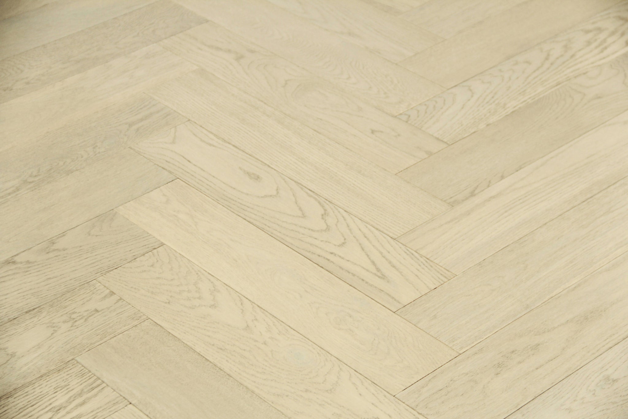 Maxzara H308 Brushed White UV Oiled Herringbone Multiply T&G Oak Flooring