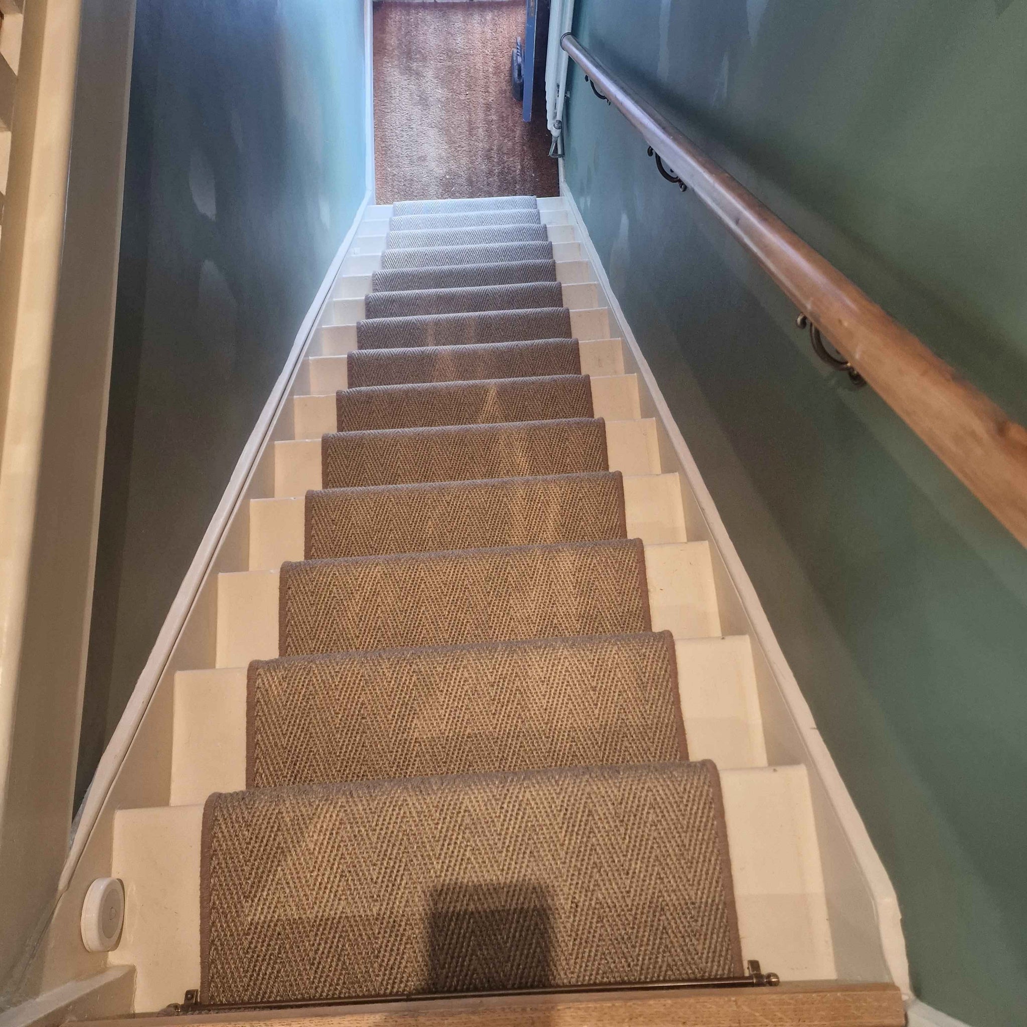 Custom size Ca-rPET Bouclé Re-affirm carpet stair runner with whipped edge