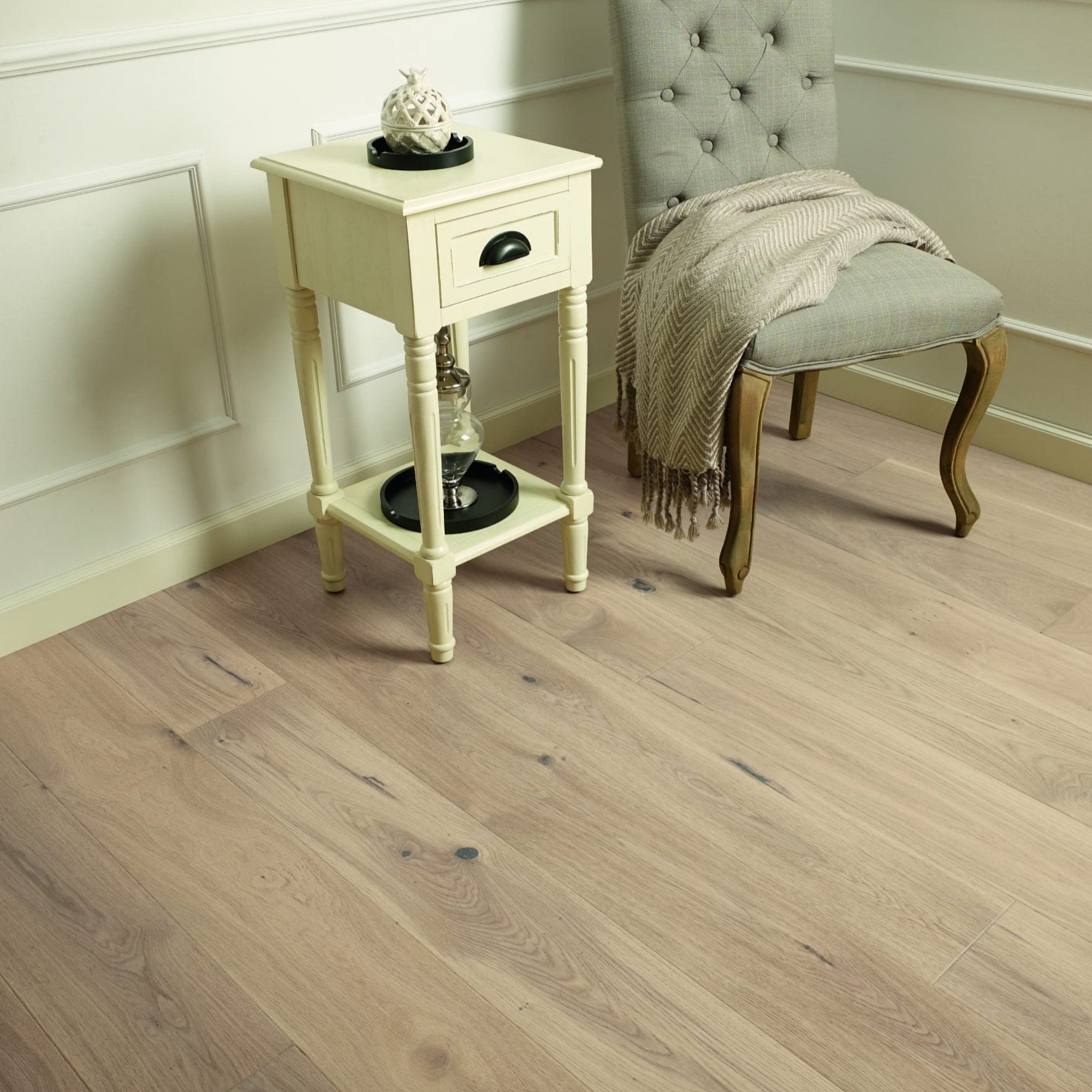 AL102 Jetsam Oak - Extra long Brushed, Natural Stained, Wooden Plank